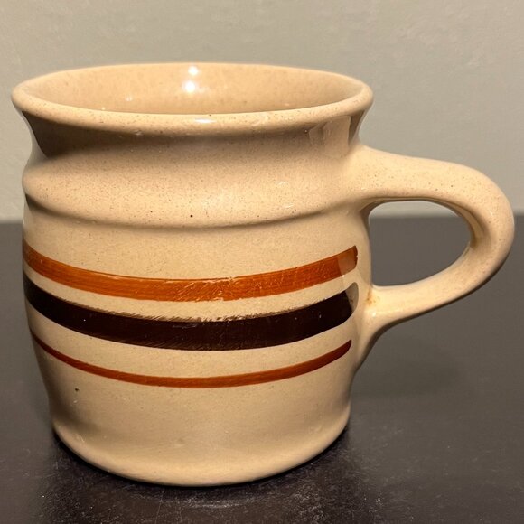 Two (2) Vintage HARTSTONE POTTERY Ohio Stoneware Factory Mugs ~ Tan w/ Stripes - Picture 7 of 11